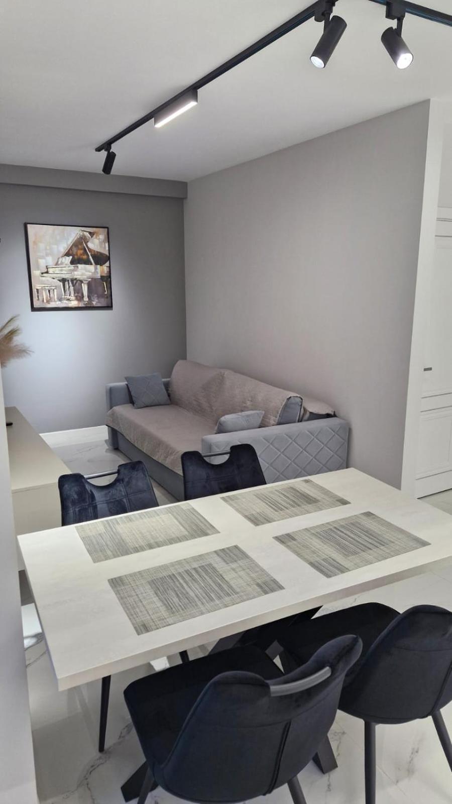Аэропорт Кишинев 24&24 Apartment Luaran gambar
